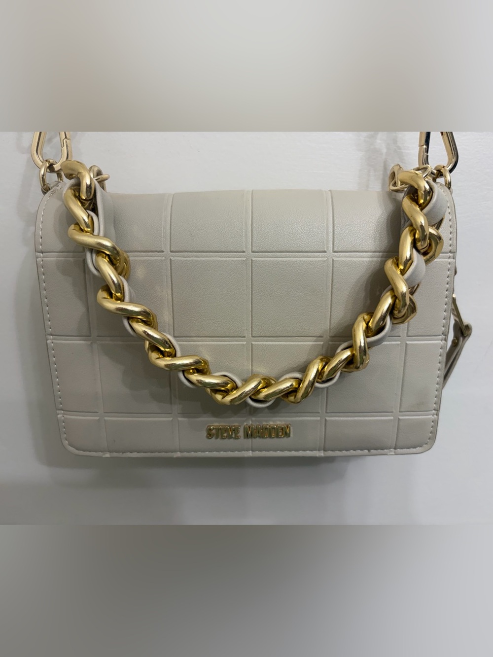 Steve Madden Cream Quilted Crossbody with Chunky Gold Chain